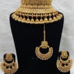 117A Golden Bridal Wear Necklace Set With Maang Tika