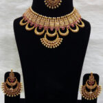 36B White And Pink Small Pearl Necklaces Set with Maang Tika