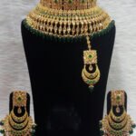 113C Green Bridal Wear Necklace Set With Maang Tika